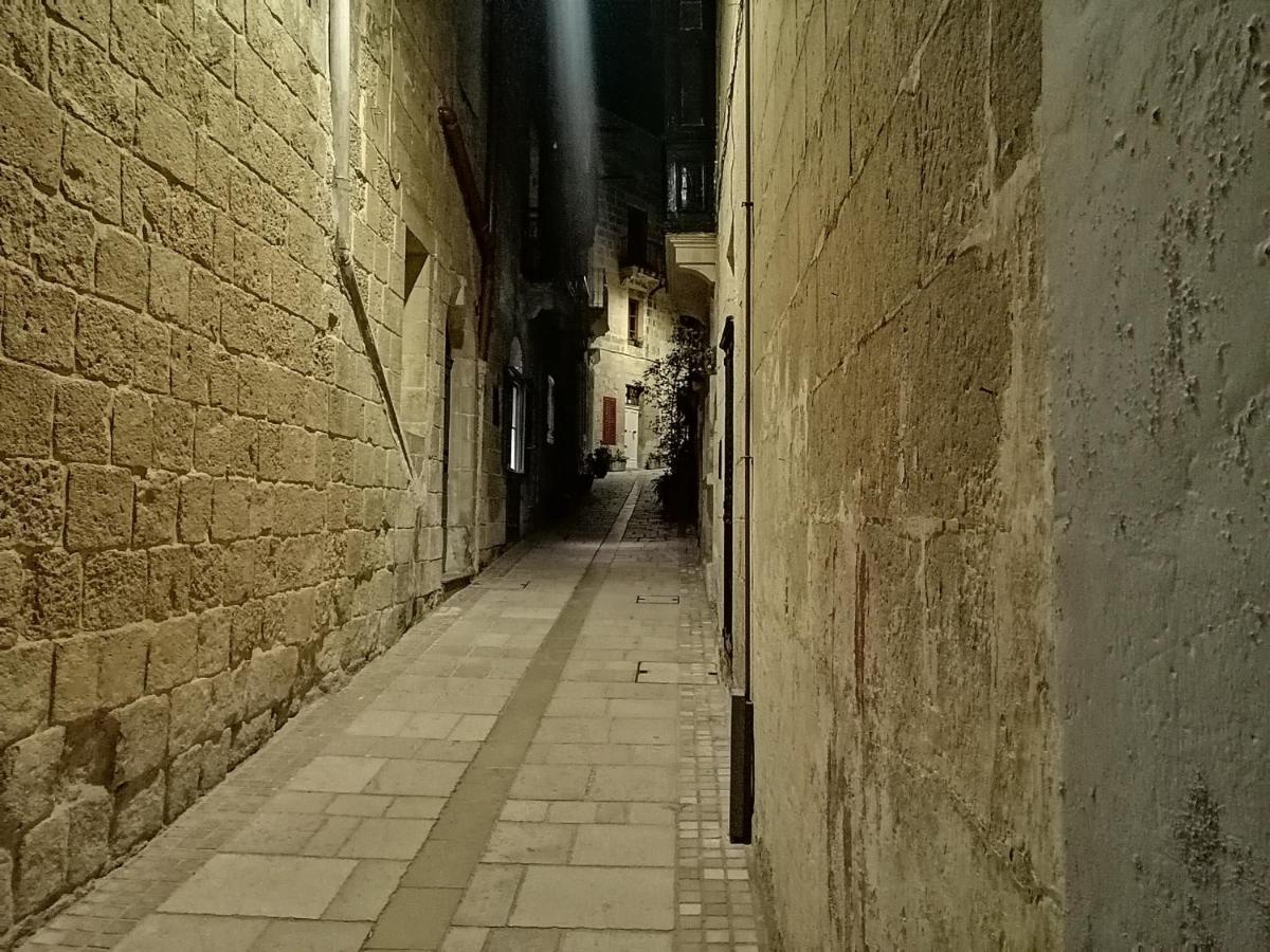 Vittoriosa' Seafront 2 Bed Highly Furnished Apartment Eksteriør billede